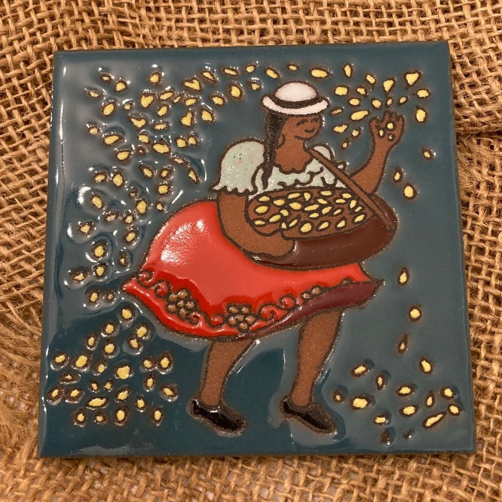 Christmas Nativity Coaster Set - Picture 3 of 10